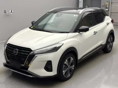 Nissan KIX  с аукциона в Японии