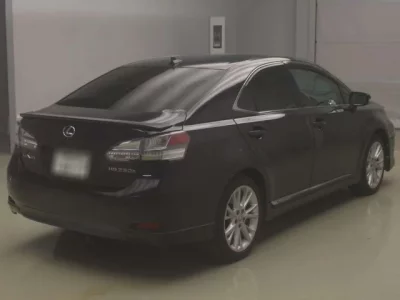 Lexus HS  с аукциона в Японии