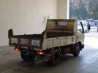 Mitsubishi CANTER лот № 1563 оценка R  с аукциона в Японии 1