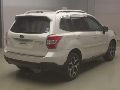 Subaru FORESTER  с аукциона в Японии