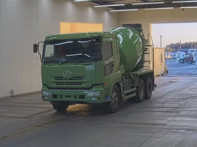 Nissan QUON  с аукциона в Японии