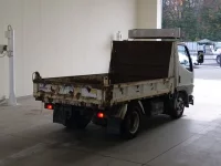 Mitsubishi CANTER лот № 1587 оценка 3  с аукциона в Японии 1