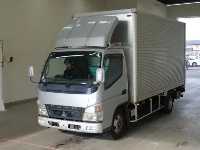 Mitsubishi CANTER  с аукциона в Японии