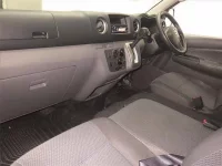 Nissan CARAVAN VAN лот № 2024 оценка 3.5  с аукциона в Японии 3