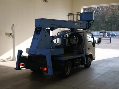 Isuzu ELF  с аукциона в Японии