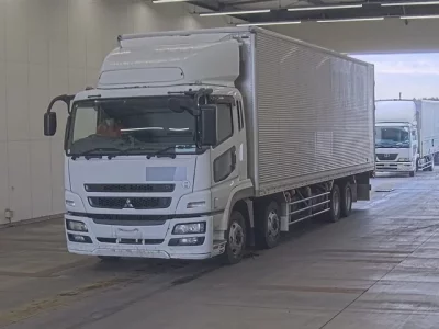 Mitsubishi SUPER GREAT  с аукциона в Японии