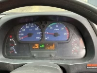 Nissan QUON лот № 4389 оценка 3  с аукциона в Японии 5