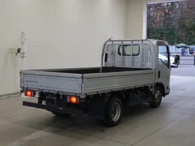 Nissan TRUCK  с аукциона в Японии