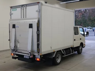 Hino DUTRO  с аукциона в Японии