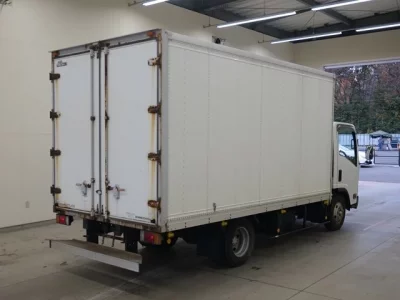 Nissan ATLAS  с аукциона в Японии