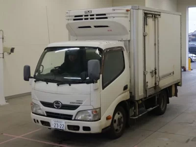 Hino DUTRO  с аукциона в Японии