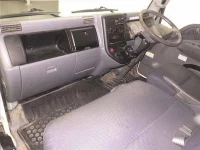 Mitsubishi CANTER лот № 2081 оценка 3.5  с аукциона в Японии 3