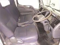 Mitsubishi CANTER лот № 2081 оценка 3.5  с аукциона в Японии 4