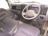 Mitsubishi CANTER лот № 2081 оценка 3.5  с аукциона в Японии 2