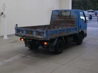Mitsubishi CANTER  с аукциона в Японии