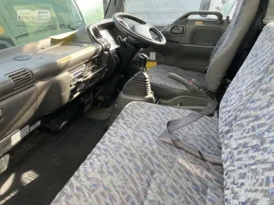 Isuzu ELF  с аукциона в Японии