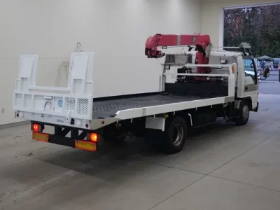 Isuzu ELF  с аукциона в Японии