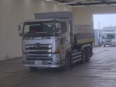 Hino PROFIA  с аукциона в Японии