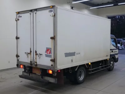 Hino DUTRO  с аукциона в Японии