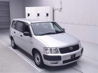 Toyota SUCCEED