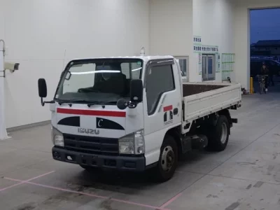 Isuzu ELF  с аукциона в Японии