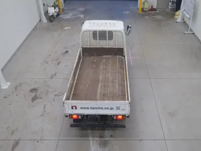 Isuzu ELF  с аукциона в Японии