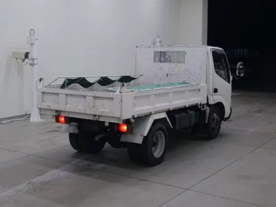 Hino DUTRO  с аукциона в Японии