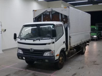 Hino DUTRO  с аукциона в Японии