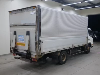 Hino DUTRO  с аукциона в Японии