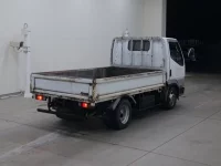 Mitsubishi CANTER лот № 1693 оценка RB  с аукциона в Японии 1