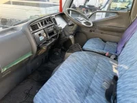 Mitsubishi CANTER лот № 1693 оценка RB  с аукциона в Японии 4