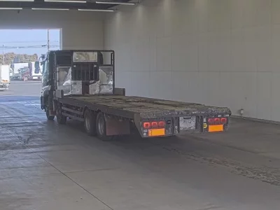 Nissan QUON  с аукциона в Японии