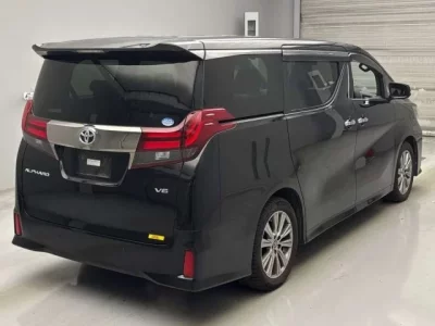 Toyota ALPHARD  с аукциона в Японии