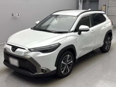 Toyota COROLLA CROSS  с аукциона в Японии