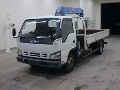 Isuzu ELF  с аукциона в Японии
