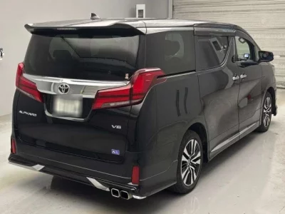Toyota ALPHARD  с аукциона в Японии