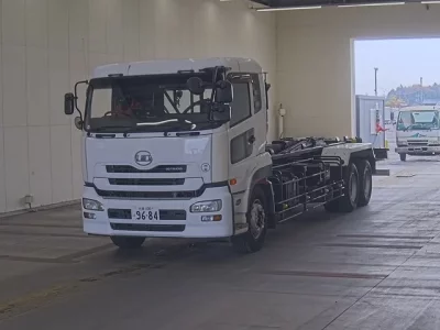 Nissan QUON  с аукциона в Японии