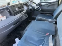 Mitsubishi CANTER лот № 1743 оценка 3  с аукциона в Японии 4