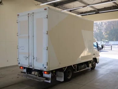 Mitsubishi CANTER  с аукциона в Японии
