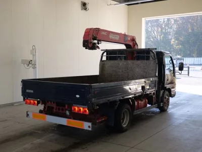 Isuzu ELF  с аукциона в Японии