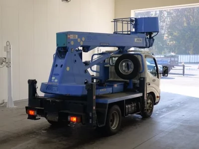 Hino DUTRO  с аукциона в Японии