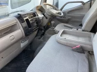 Toyota DYNA лот № 1762 оценка RB  с аукциона в Японии 4