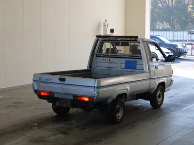 Toyota LITE ACE TRUCK  с аукциона в Японии