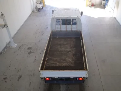 Isuzu ELF  с аукциона в Японии