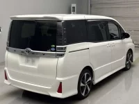 Toyota HARRIER лот № 563 оценка 3  с аукциона в Японии 1