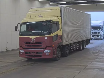 Nissan QUON  с аукциона в Японии