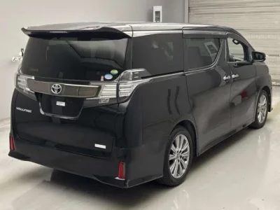 Toyota VELLFIRE  с аукциона в Японии