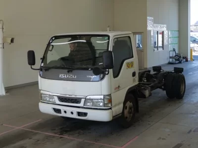 Isuzu ELF  с аукциона в Японии