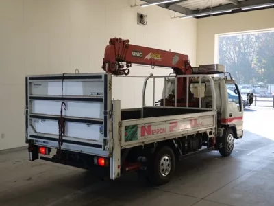 Isuzu ELF  с аукциона в Японии