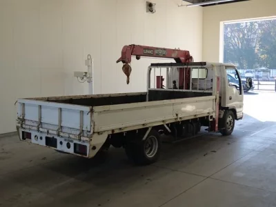 Isuzu ELF  с аукциона в Японии
